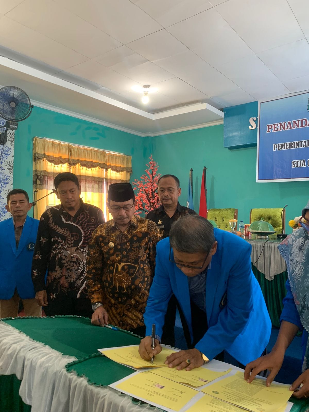 Wujudkan SDM Berkualitas dan Berdaya Saing, Pemkab Pasangkayu Jalin Kerja Sama STIA Pembangunan Palu